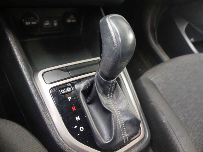 creta action 1.6 16v at6 flex 2022/22