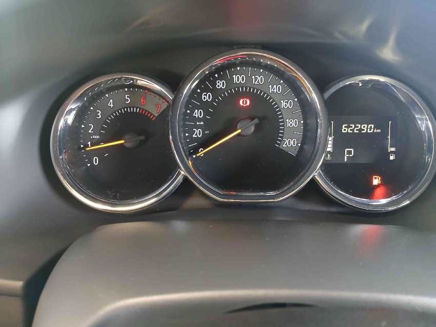 renault stepway  iconic 1.6 16v sce cvt flex automatico 2021/22
