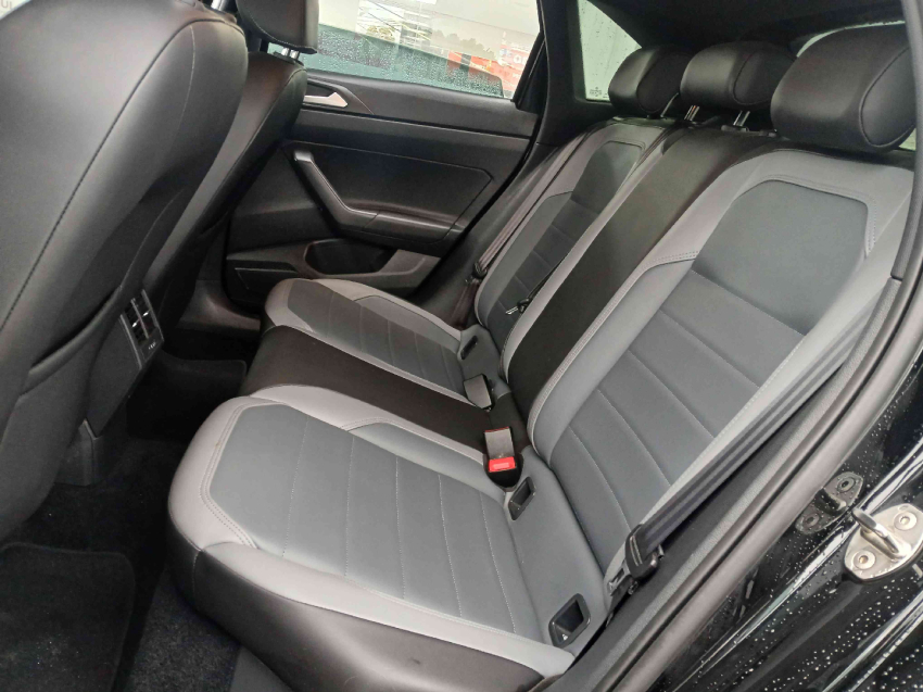 volkswagen nivus highline 200 1.0 12v tsi at6 flex automatico 2021/21