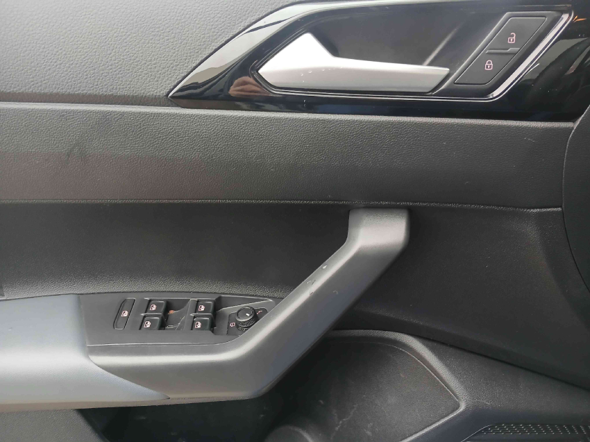volkswagen nivus highline 200 1.0 12v tsi at6 flex automatico 2021/21