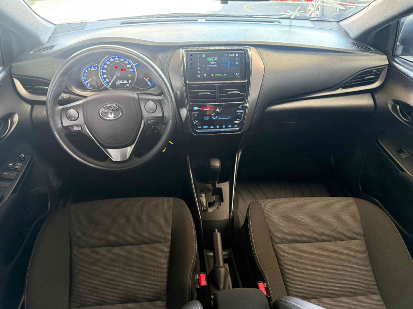 toyota yaris hatch xl 1.5 cvt flex automatico 2024/259