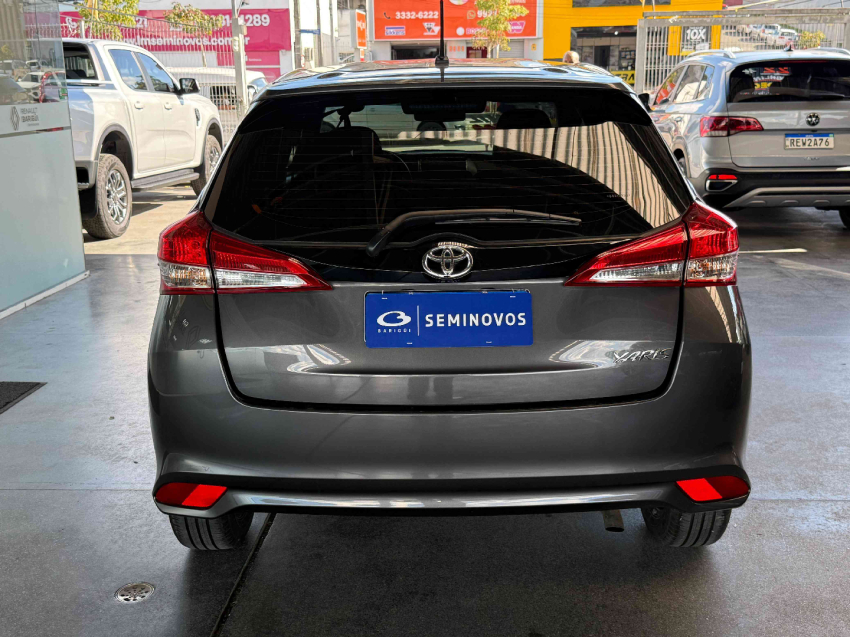 toyota yaris hatch xl 1.5 cvt flex automatico 2024/255