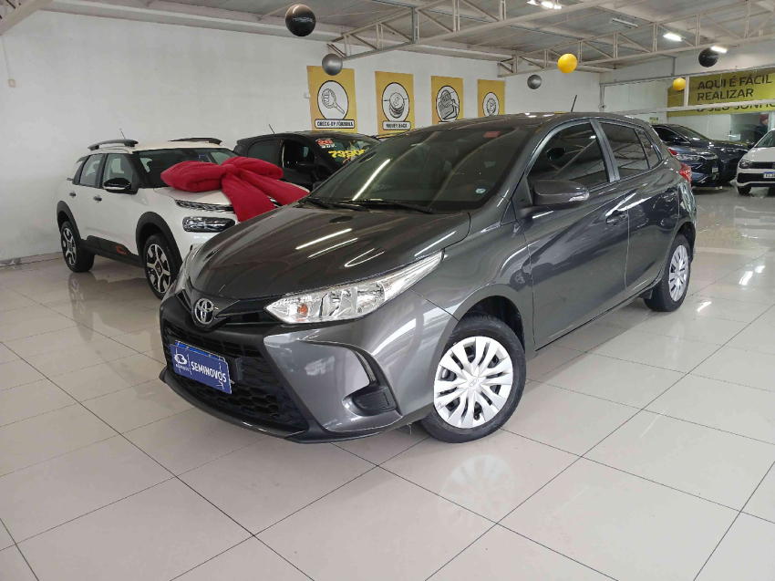 toyota yaris hatch xl 1.5 cvt flex automatico 2024/25