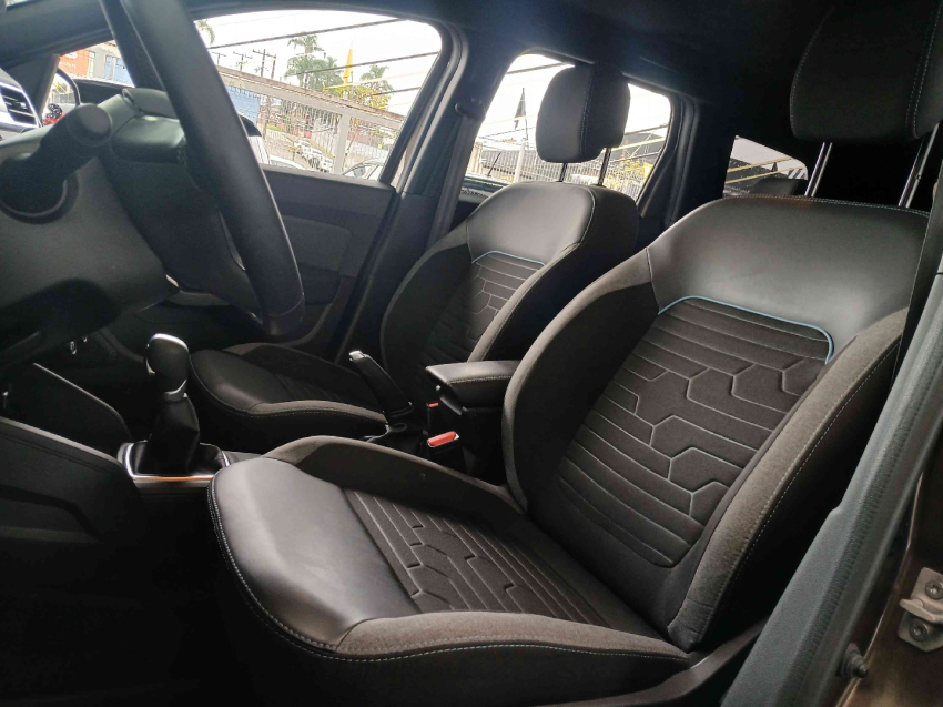 renault duster  intense plus 1.6 16v sce cvt x-tronic flex automatico 2024/25