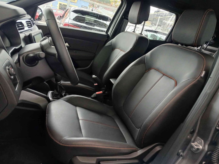 renault duster iconic plus 1.6 16v sce cvt x-tronic flex automatico 2024/25