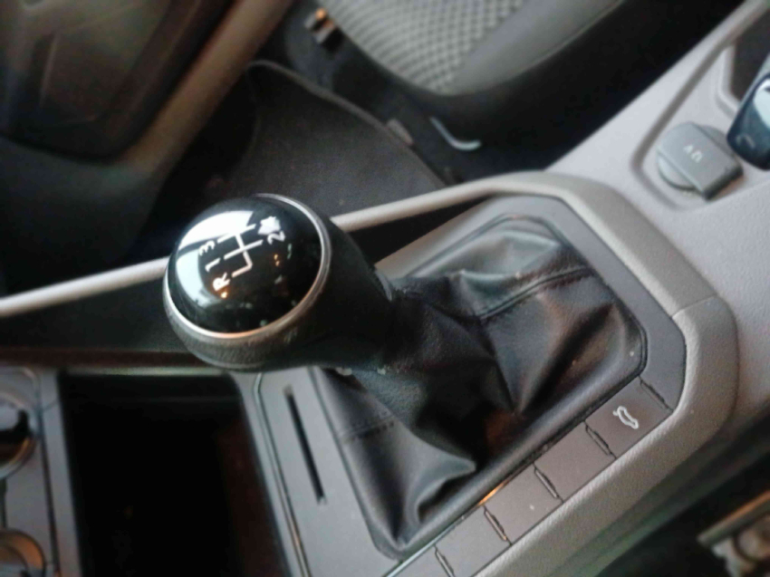 volkswagen polo connect pack) 1.0 12v flex manual 2018/19