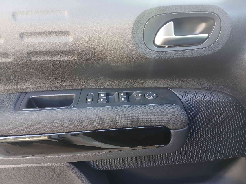 citroen c4 cactus 1.6 thp flex shine pack eat6 2023/24