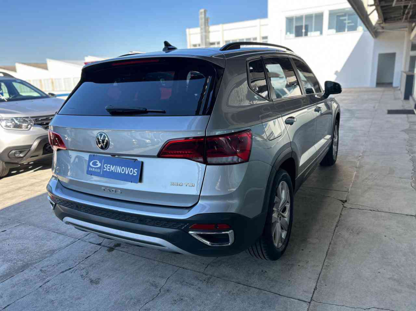 volkswagen taos  comfortline 250 1.4 tb at flex automatico 2021/22