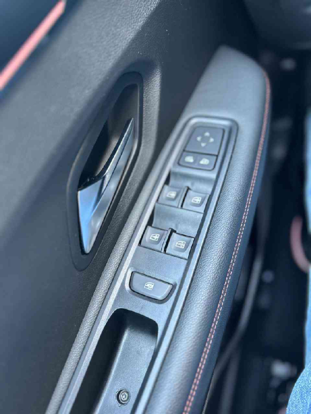 renault kardian premiere edition 1.0 tce edc flex semiautomatico 2024/25