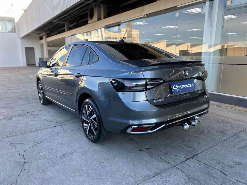 volkswagen virtus  highline 200 1.0 tsi at flex automatico 2024/25