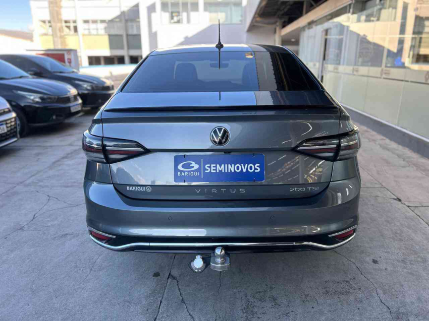 volkswagen virtus  highline 200 1.0 tsi at flex automatico 2024/25