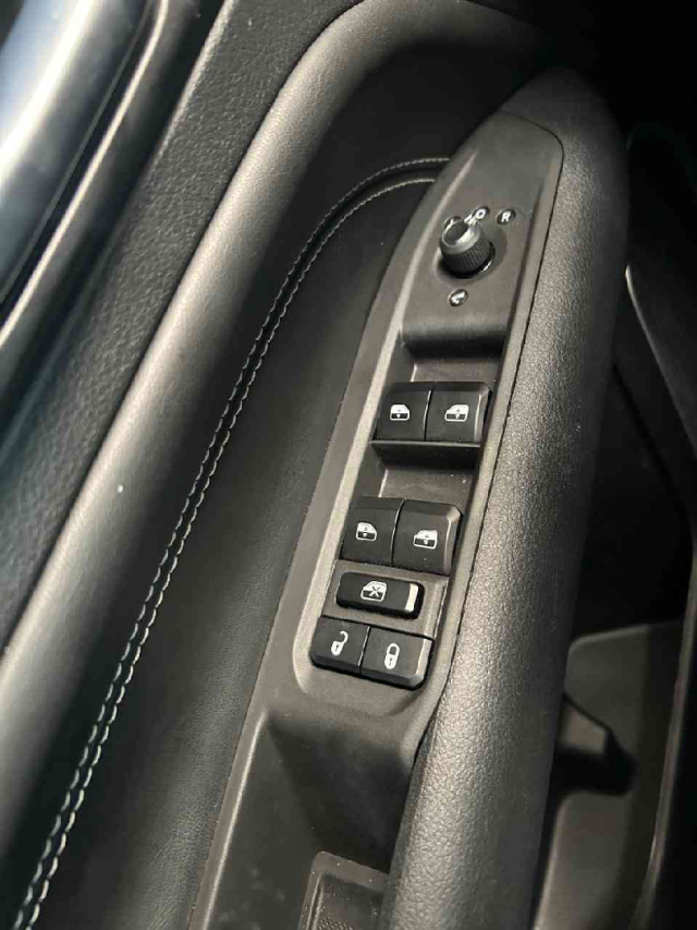 jeep compass  longitude 4x2 1.3 t270 tb at6 flex automatico 2024/25
