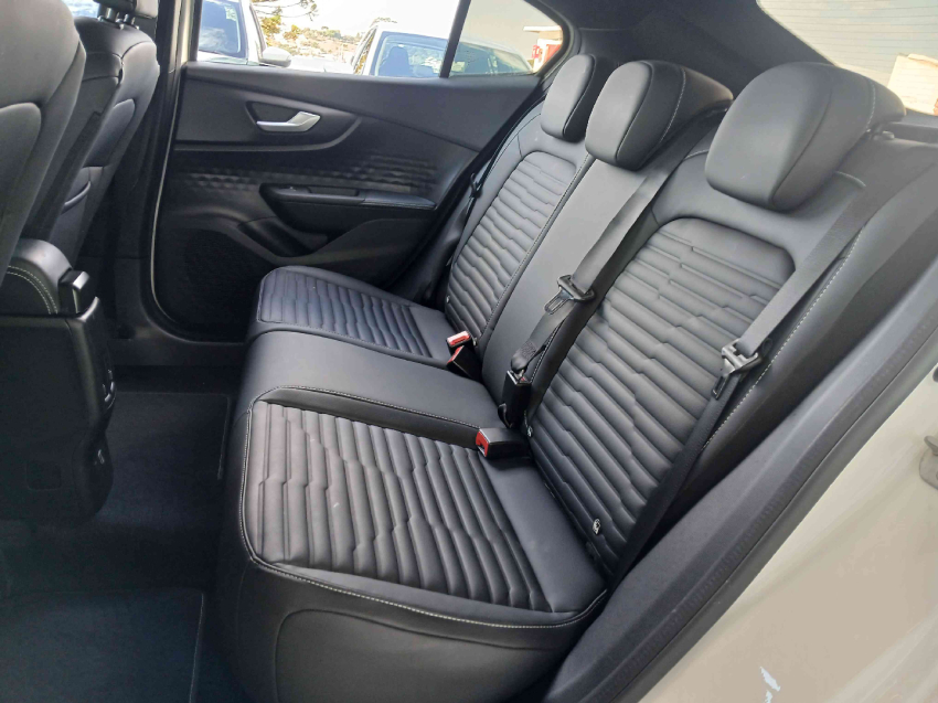 fiat fastback  impetus 200 1.0 tb flex automatico 2023/24