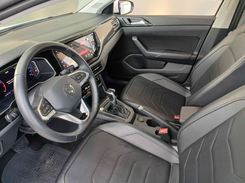 volkswagen polo highline 170 1.0 12v tsi at6 flex automatico 2023/24