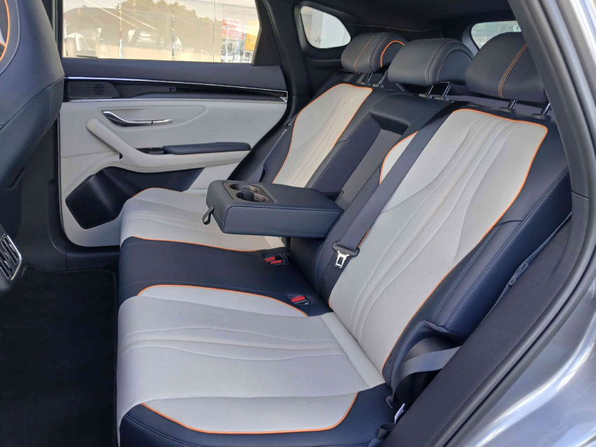 byd song plus hibrido automatico 2024/25