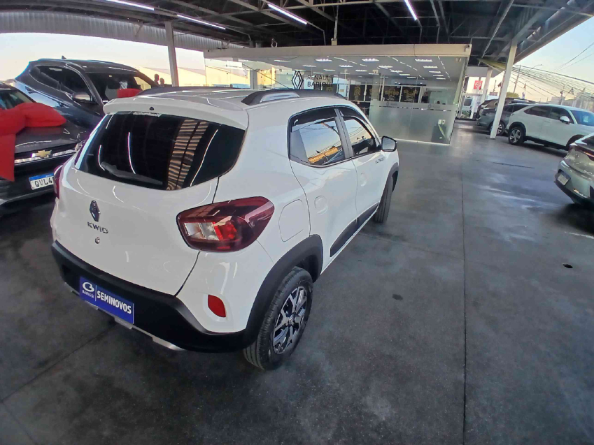 renault kwid outsider 1.0 12v sce flex manual 2022/23