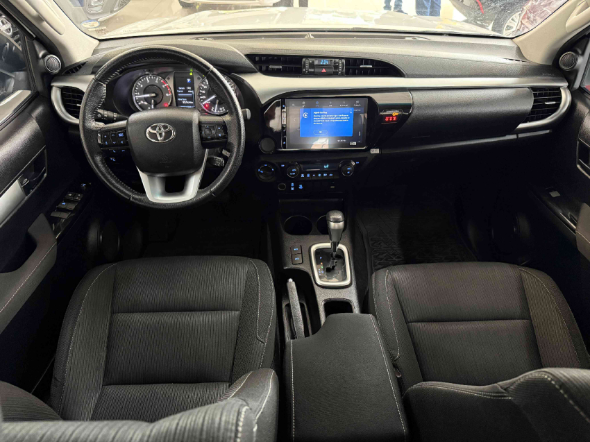 toyota hilux srx 4x4 2.8 tb at diesel automatico 2023/24