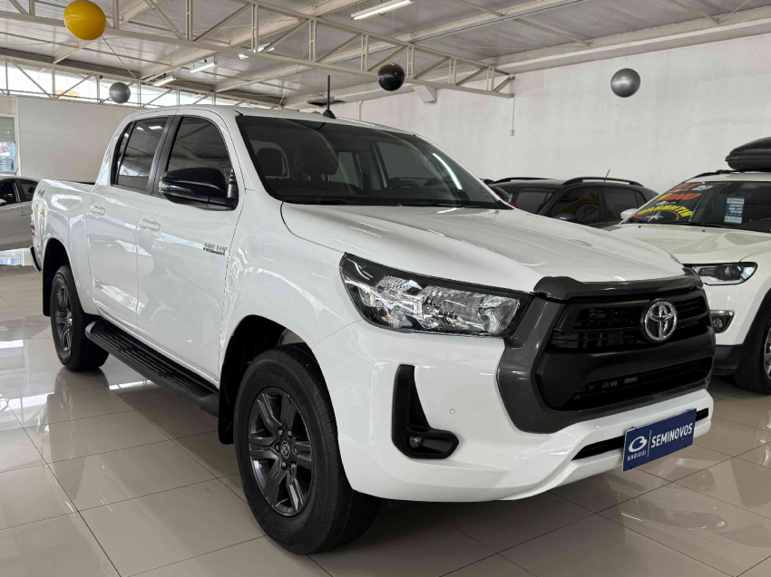toyota hilux srx 4x4 2.8 tb at diesel automatico 2023/24
