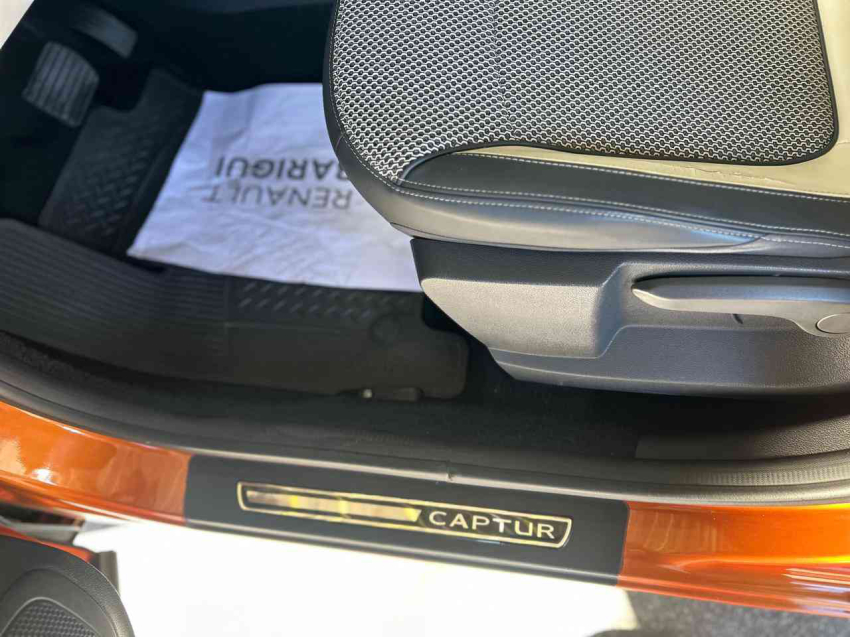 renault captur 1.6 16v sce flex intense x-tronic 4p automatico 2018