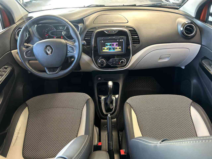 renault captur 1.6 16v sce flex intense x-tronic 4p automatico 2018
