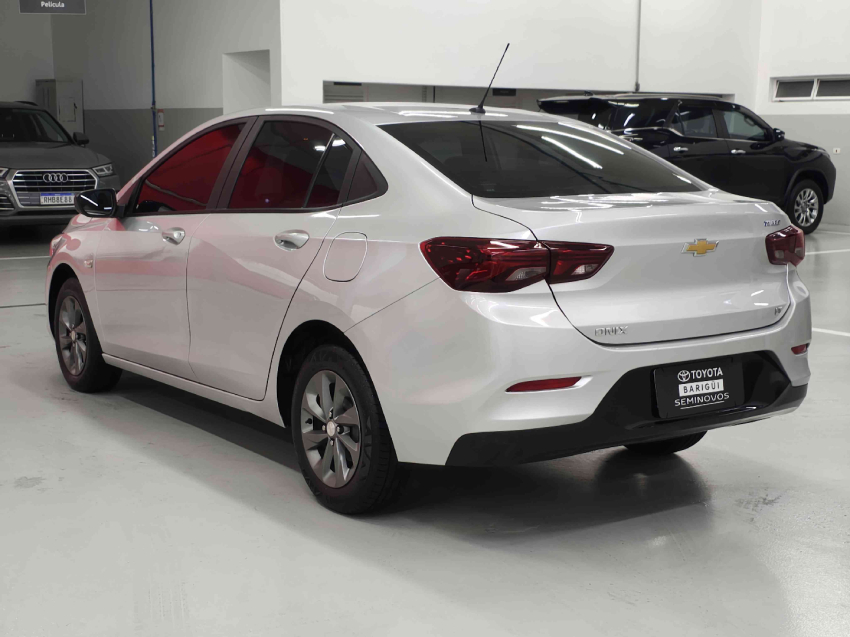 chevrolet onix  plus lt 1.0 tb 12v at6 turbo flex automatico 2022/233