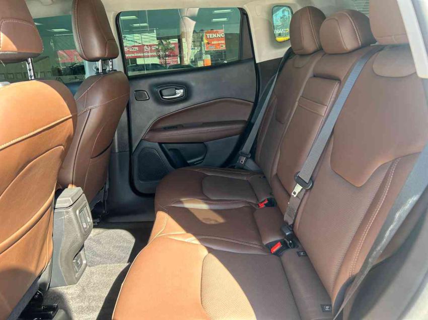jeep compass 4wd limited 2.0 16v gasolina automatico 2020/21