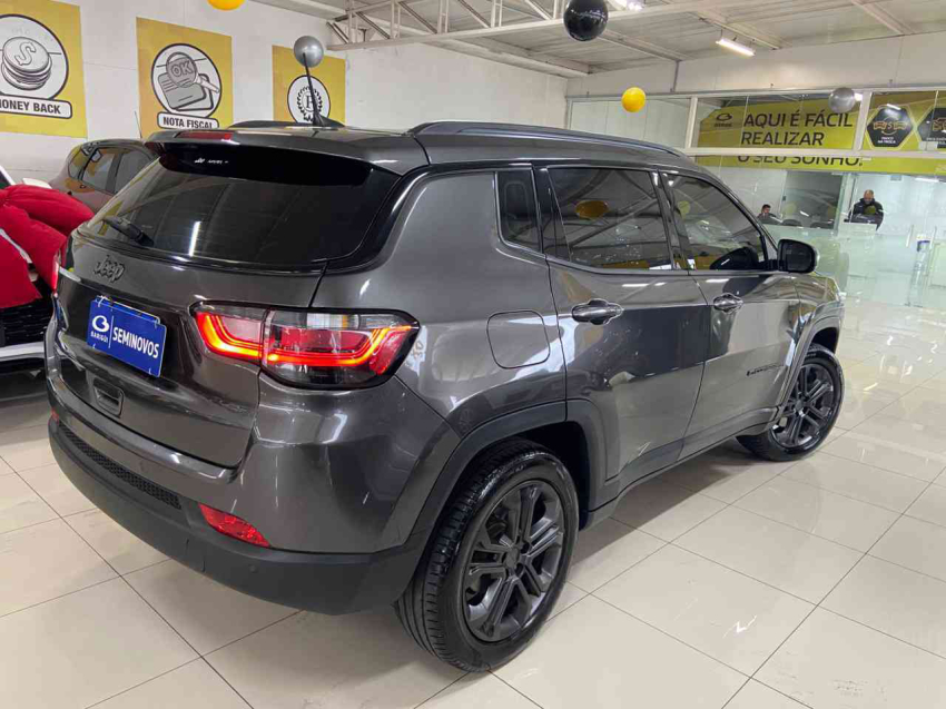 jeep compass  longitude 80 anos 4x2 1.3 tb at6 flex automatico 2022/22