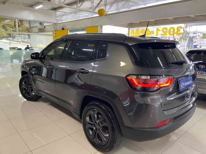 jeep compass  longitude 80 anos 4x2 1.3 tb at6 flex automatico 2022/22