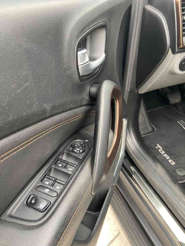 fiat toro diesel volcano awd 2.0 16v at9 automatico 2016/17