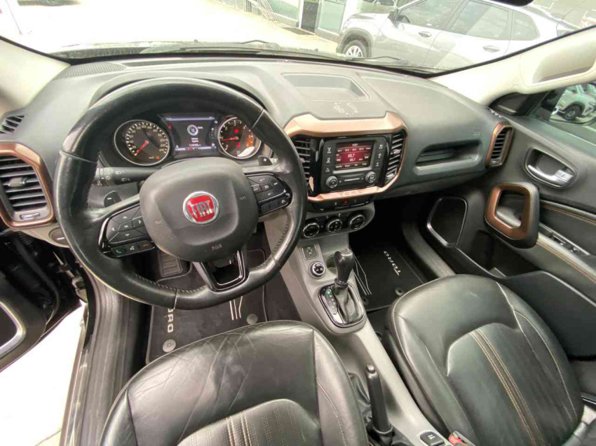 fiat toro diesel volcano awd 2.0 16v at9 automatico 2016/17