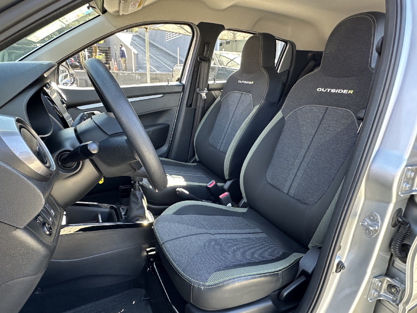 renault kwid outsider 1.0 12v flex manual 2023/24