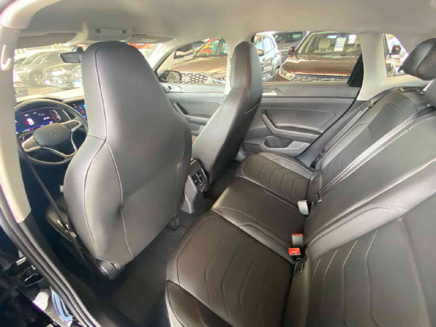 volkswagen polo highline 170 1.0 12v tsi at6 flex automatico 2024/25