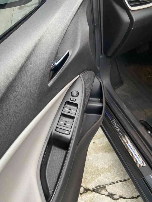 chevrolet onix premier 1.0 tb 12v at6 flex automatico 2024/25