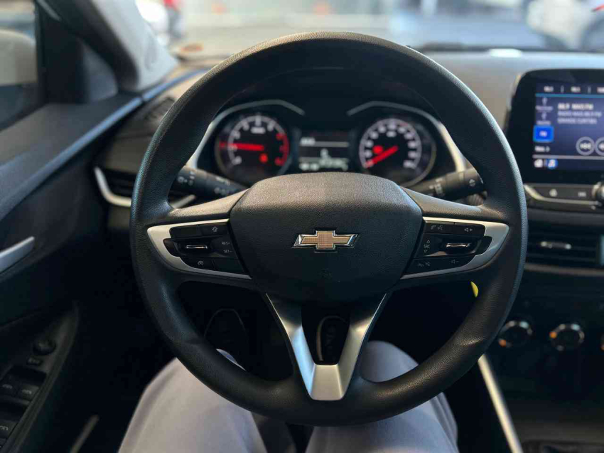chevrolet onix plus lt 1.0 12v mt6 flex manual 2022/23