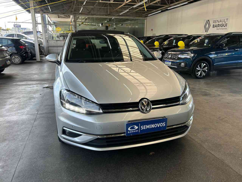 volkswagen golf comfortline 200 1.0 12v tsi at6 flex automatico 2017/18