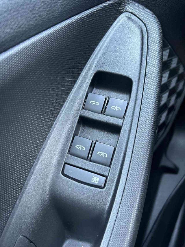 chevrolet montana flex manual 2023/24