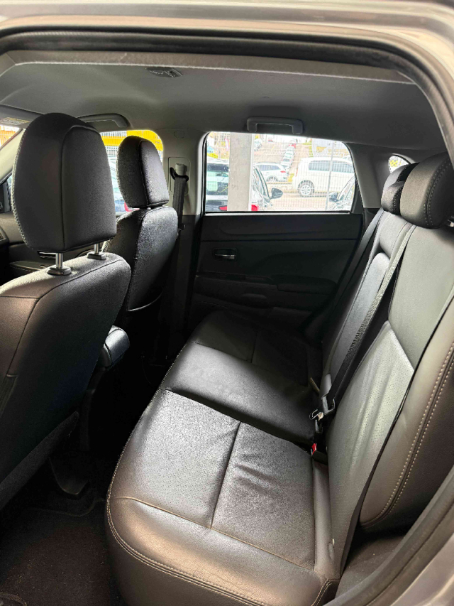 mitsubishi outlander  sport hpe 2.0 16v cvt flex automatico 2021/22