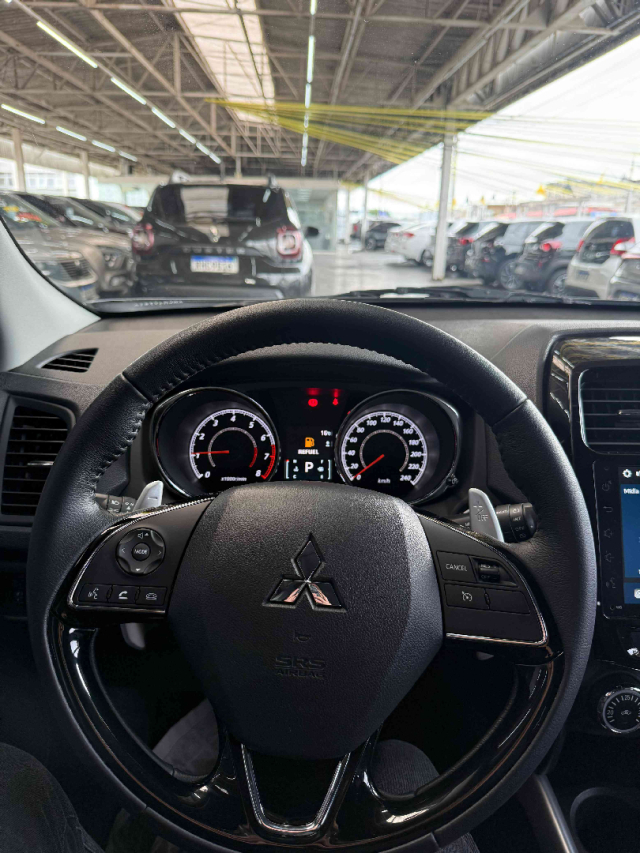 mitsubishi outlander  sport hpe 2.0 16v cvt flex automatico 2021/22