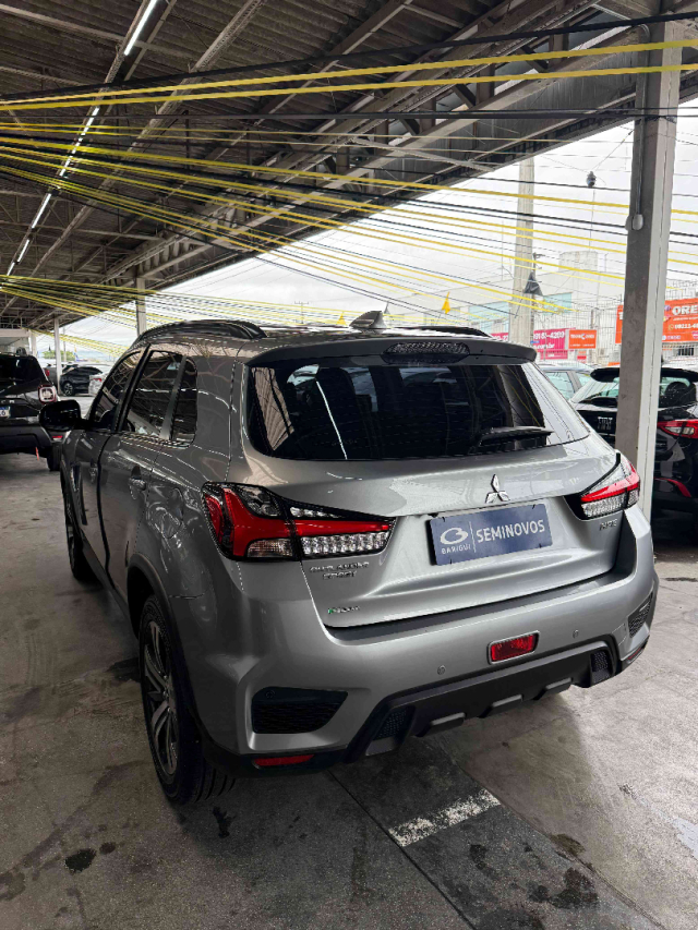 mitsubishi outlander  sport hpe 2.0 16v cvt flex automatico 2021/22