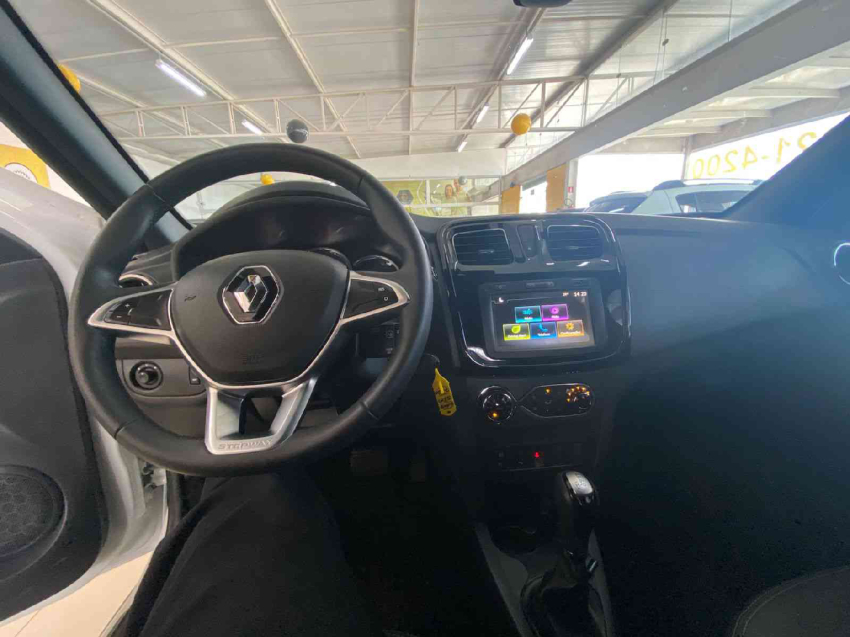 renault stepway  iconic 1.6 16v sce cvt flex automatico 2023/24