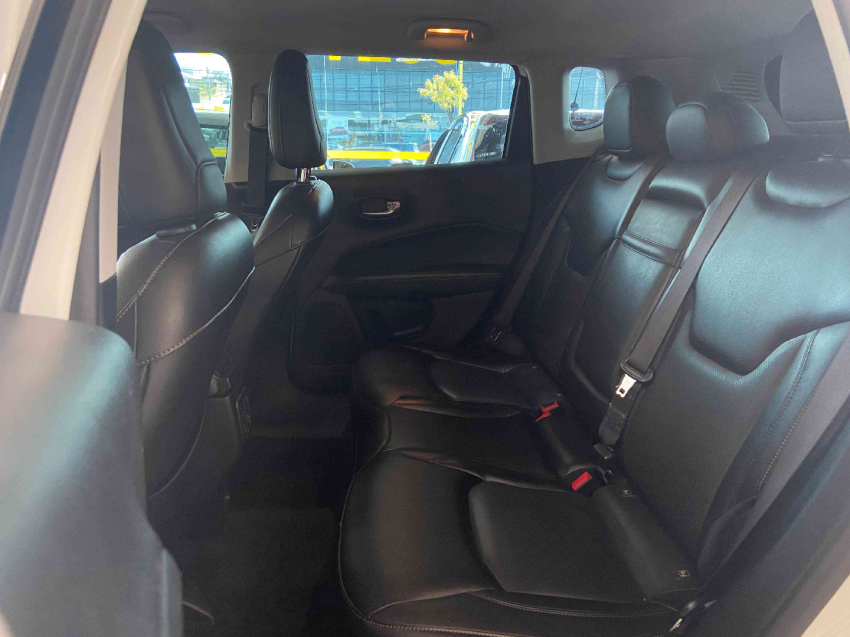 jeep compass longitude 4x2 2.0 16v at6 flex automatico 2020/21