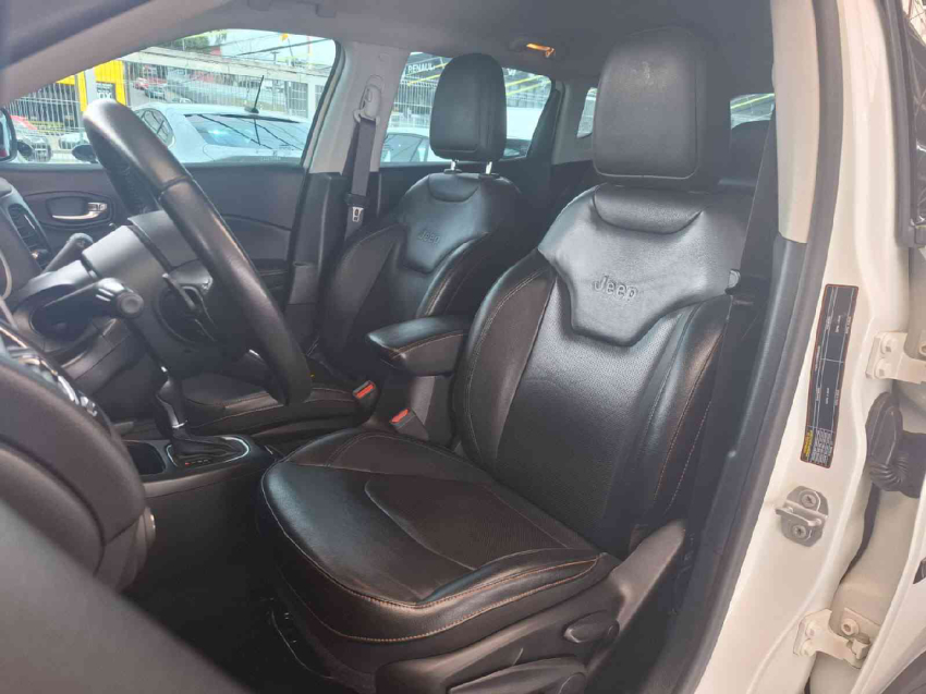 jeep compass longitude 4x2 2.0 16v at6 flex automatico 2020/21