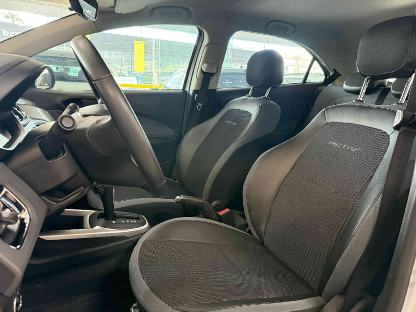 chevrolet onix activ 1.4 8v at6 eco flex automatico 2019/19