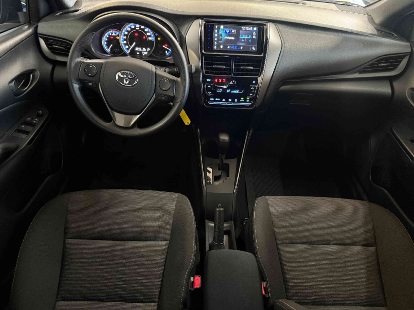 toyota yaris hb xl at 1.5 flex automatico 2024/25