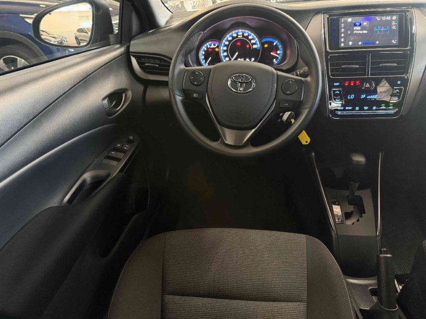 toyota yaris hb xl at 1.5 flex automatico 2024/25
