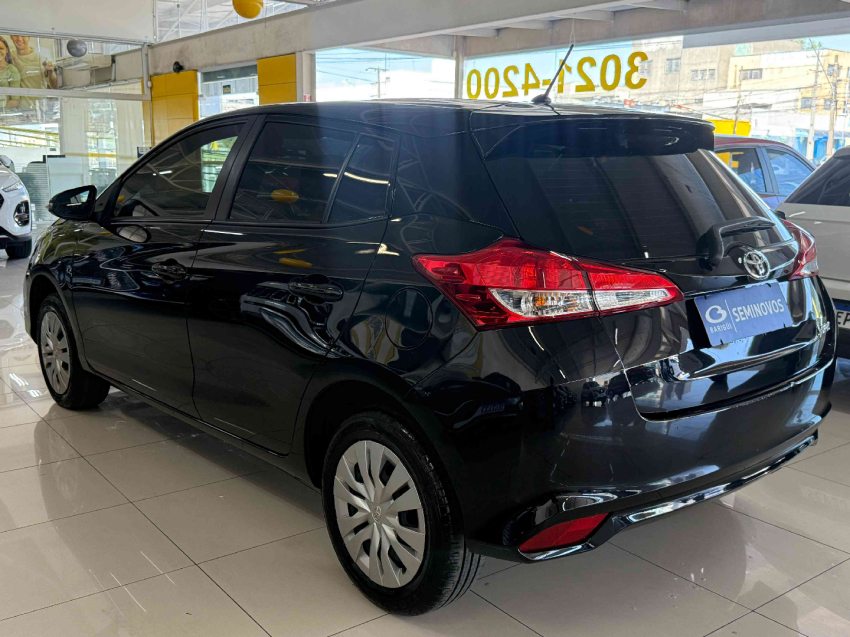 toyota yaris hb xl at 1.5 flex automatico 2024/25