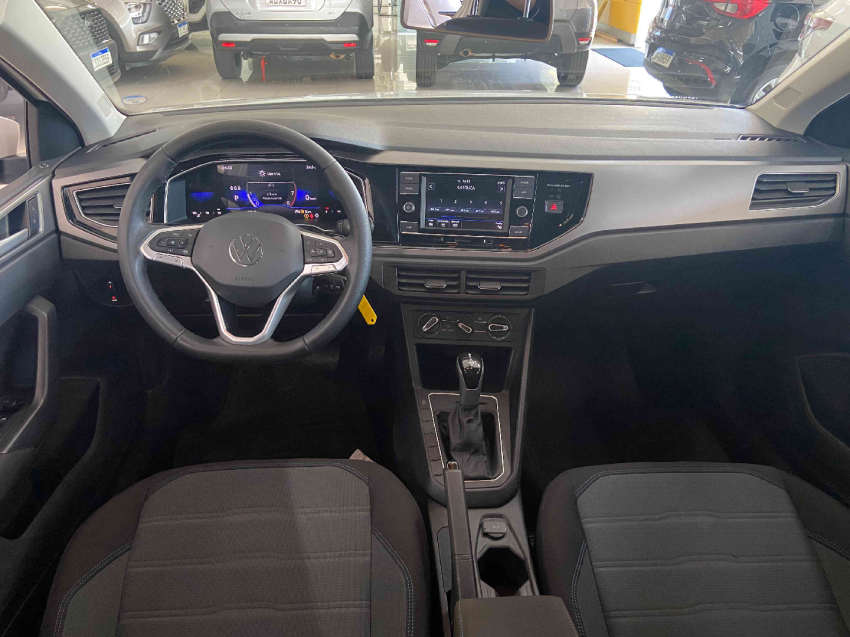 volkswagen nivus comfortline 200 1.0 tsi at6 flex automatico 2023/24