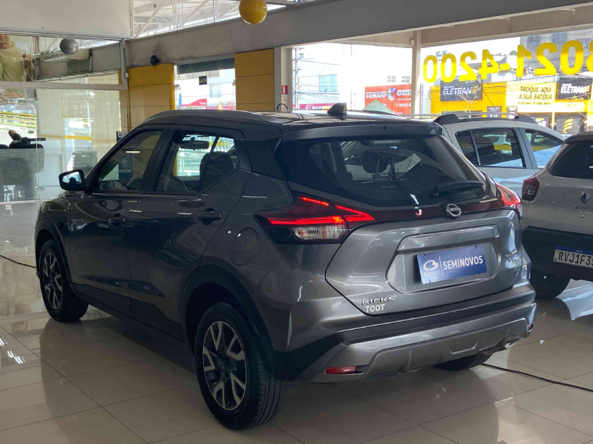 kicks active 1.6 16v cvt flex automatico 2024/24