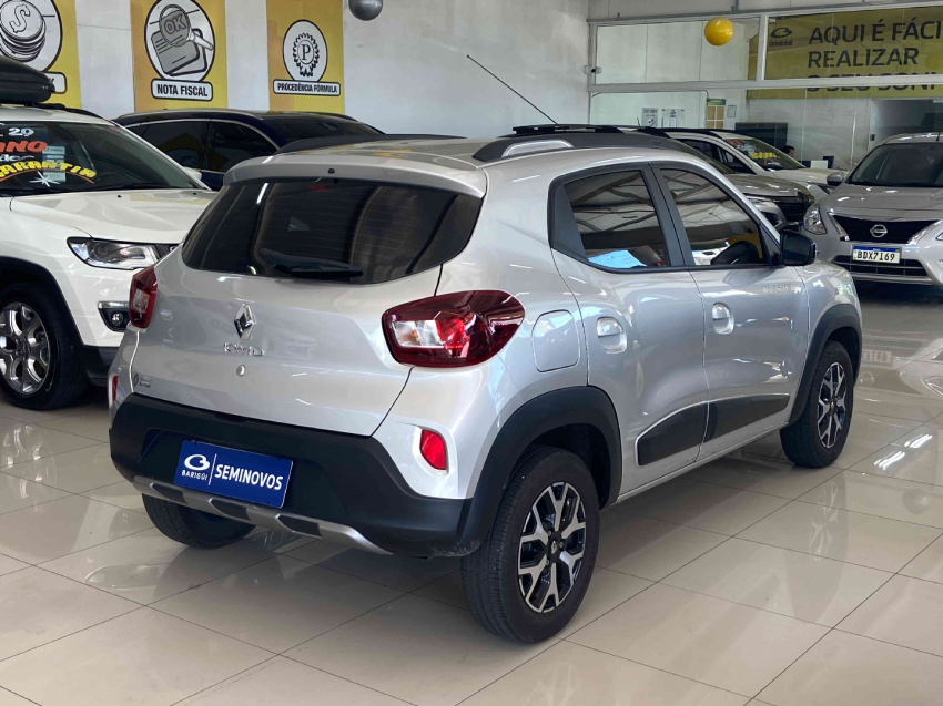 renault kwid  outsider 1.0 12v flex manual 2023/24