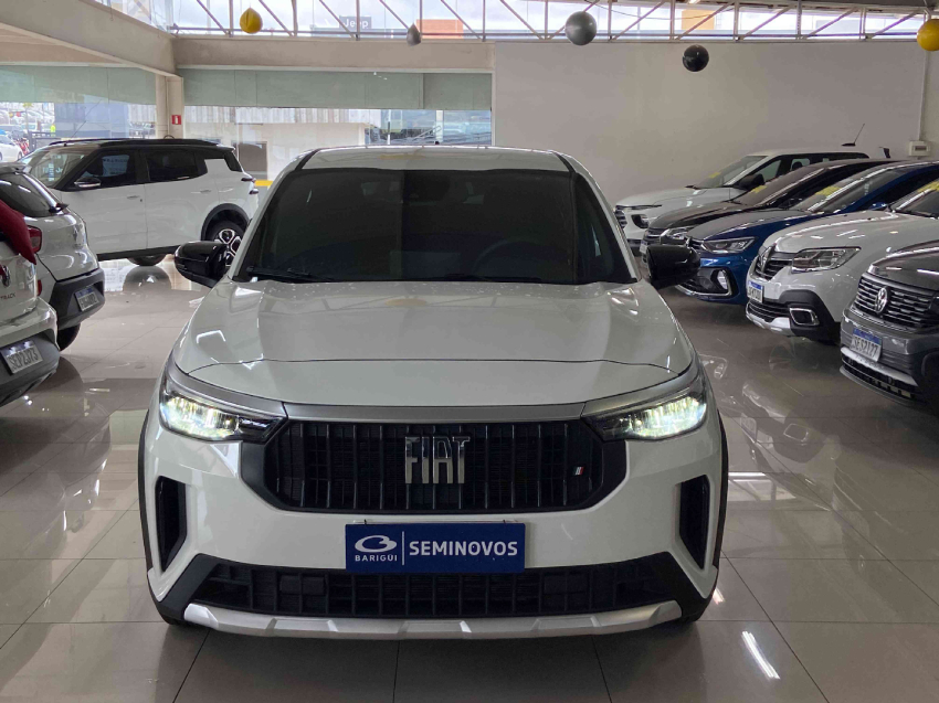 fiat fastback hibrido automatico 2025/26